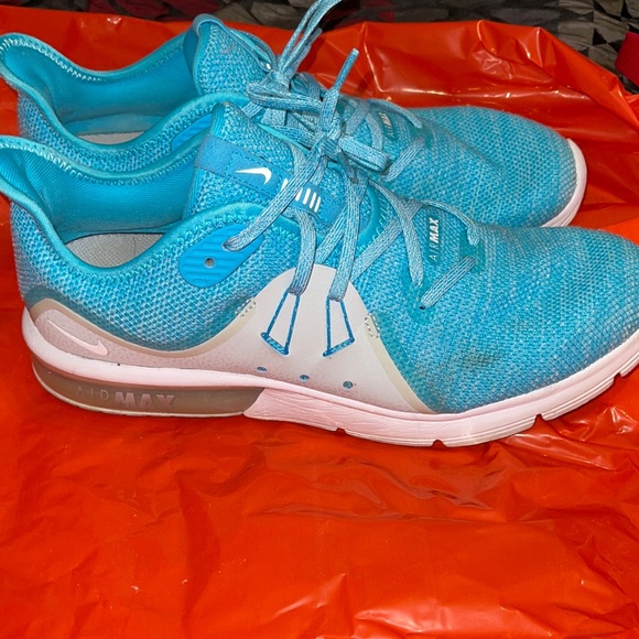 Nike Air Max Sequent 3 - Picture 3 of 5